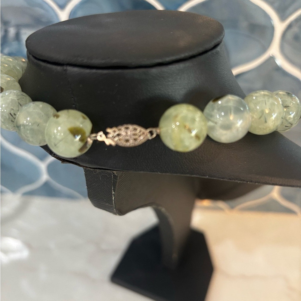 Prehnite Necklace-14MM RD-SS - Picture 6 of 7